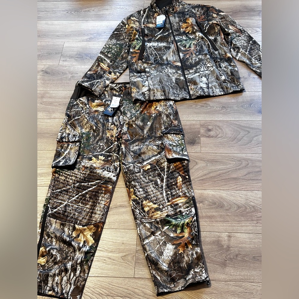 Rocky Men’s Camo Softshell Hunting Set – Jacket & Pants (XL). Brand New CL-6003